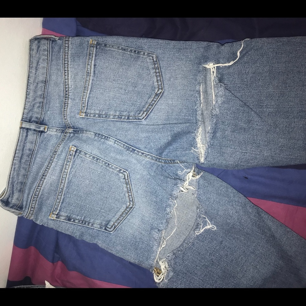 ASOS blue jeans really stylish! Size:28/32